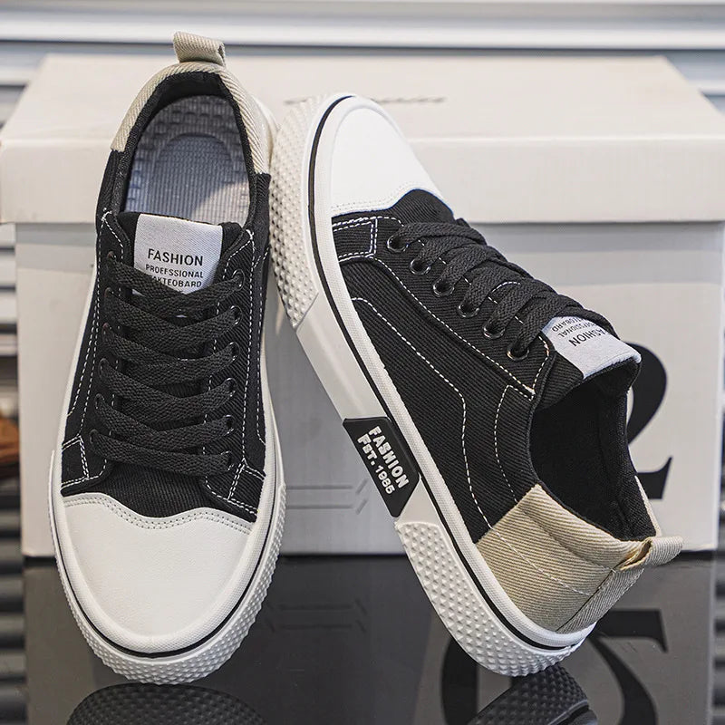 Men's Classic Lace-Up Canvas Sneakers