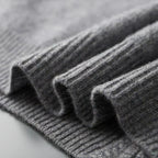 Men's Minimalist Zip-Up Knit Cardigan