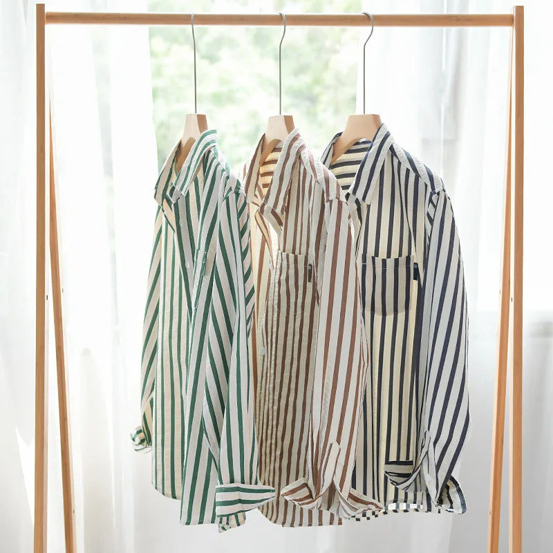Men's Striped Button-Up Shirt with Tailored Fit for Casual and Smart Wear