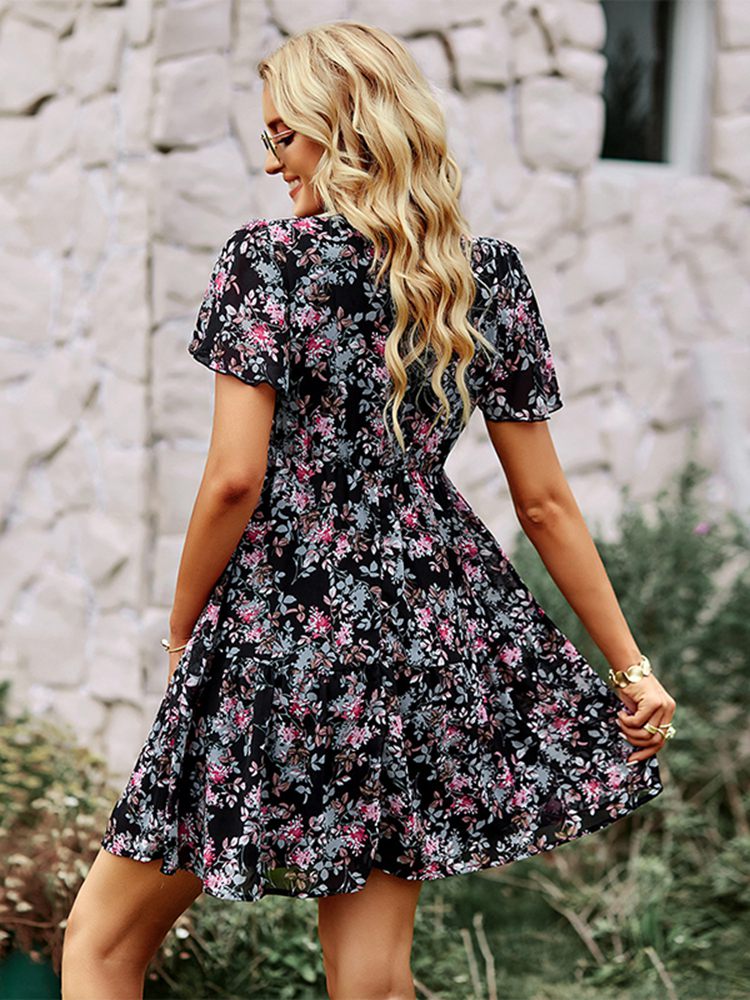 Women's Floral Short Sleeve Dress with Flowing Fit and V Neck for Everyday Elegance