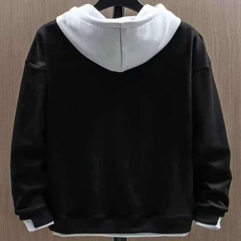 Afslappet sweatshirt med kontrastfarvet hætte til mænd