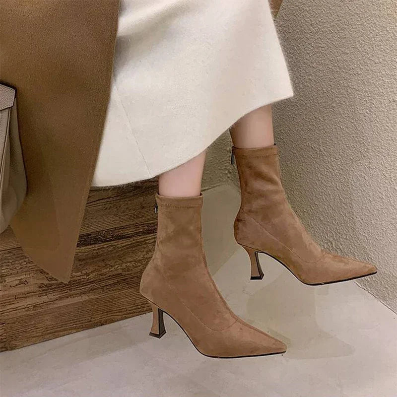 Bottines à talons pour femmes, à bout pointu