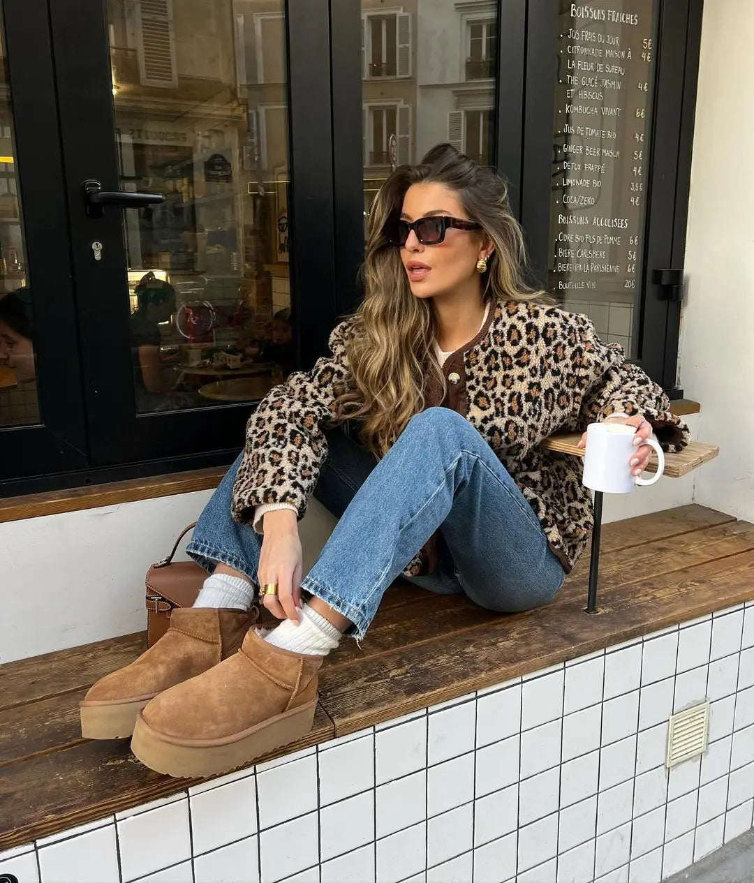 Cardigan da donna con stampa leopardata e bottoni