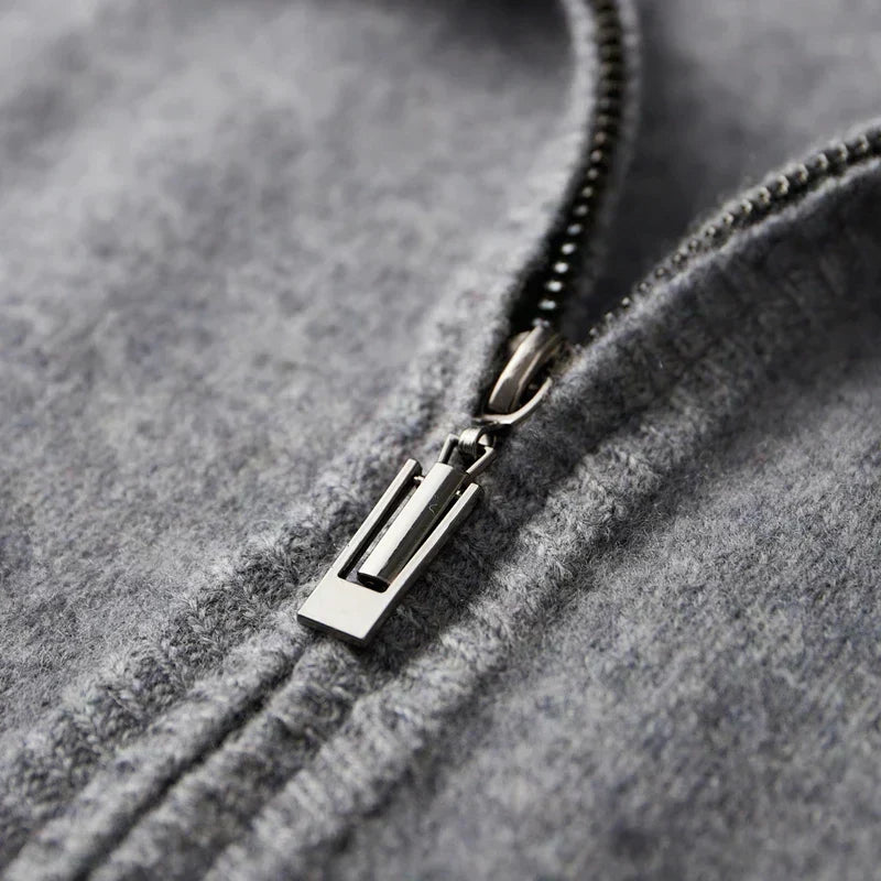 Men's Minimalist Zip-Up Knit Cardigan