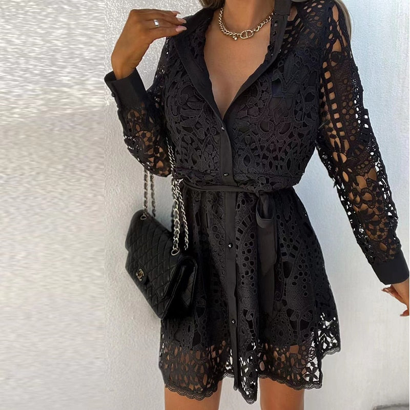 Damen Spitzenkleid mit Taillengürtel für elegante Anlässe