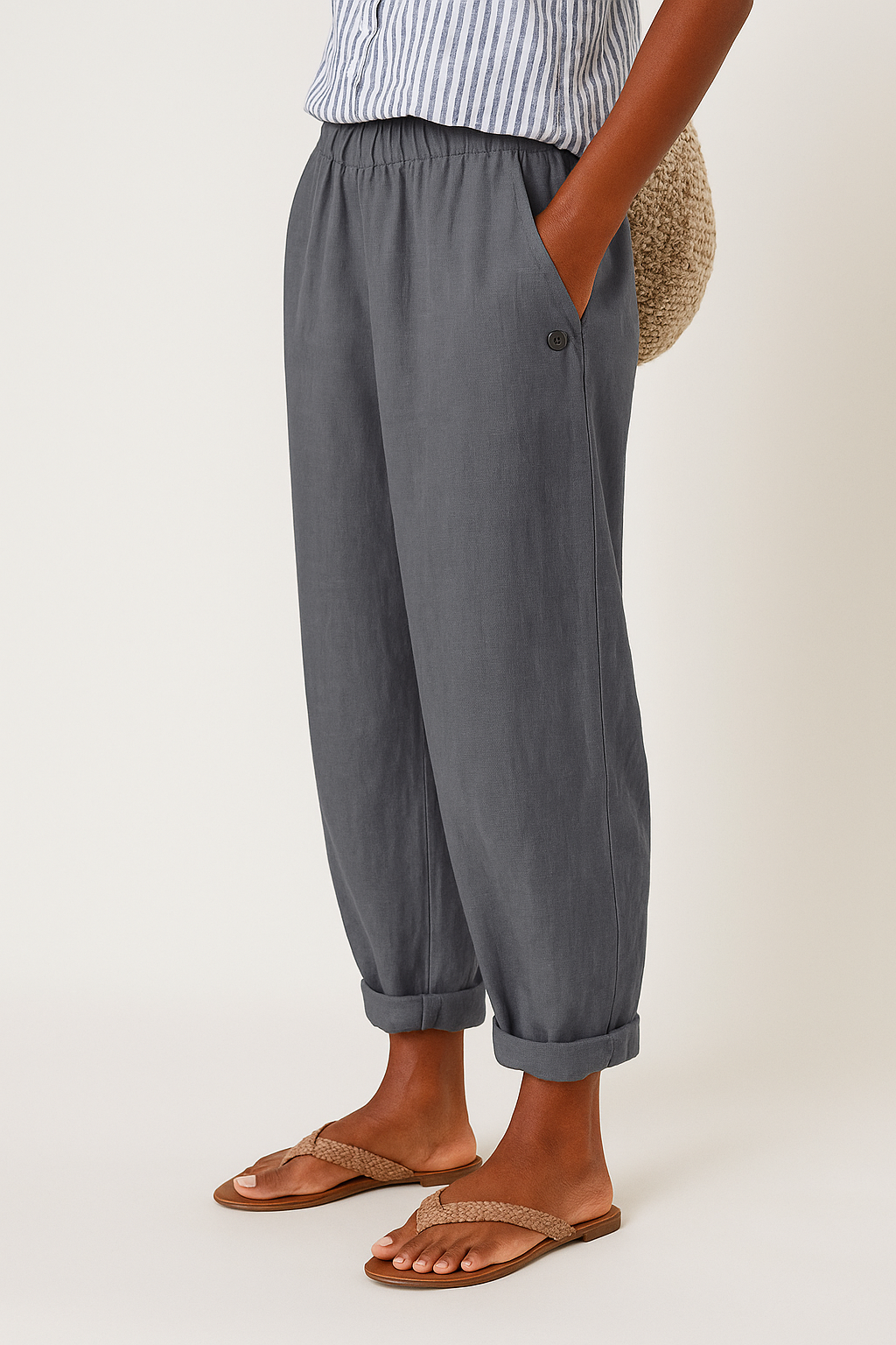 Women's Relaxed Tapered Trousers - Effortless Everyday Comfort