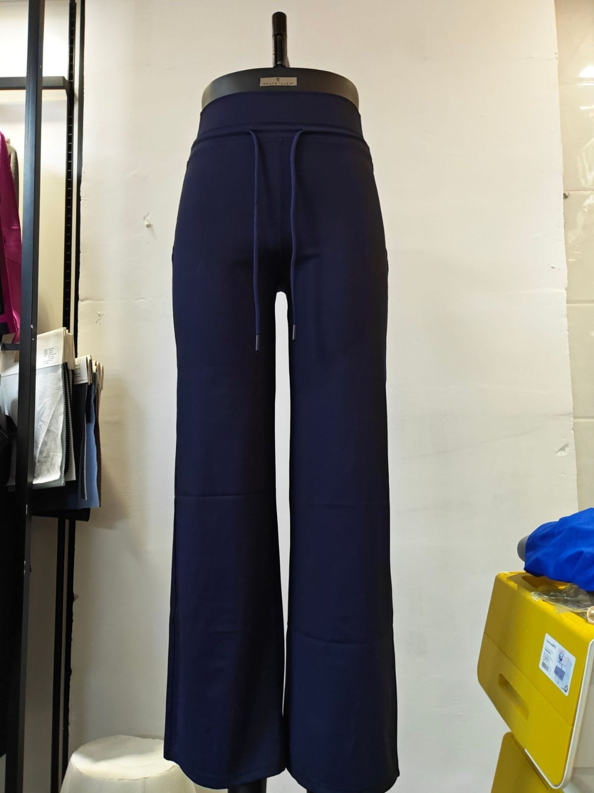 Damen-Hosen mit weitem Bein aus Leinenmischung und Kordelzugbund für den Alltag