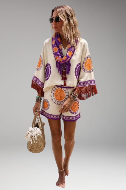 Ensemble pour femme avec haut imprimé à col en V et short