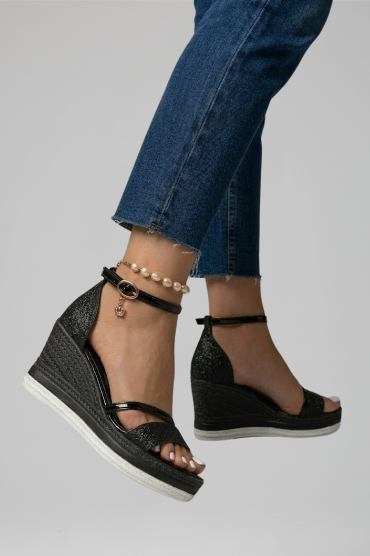 Sandalias de cuña con tira al tobillo y purpurina para mujer