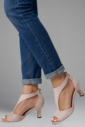 Damskie czółenka peep toe z wycięciami