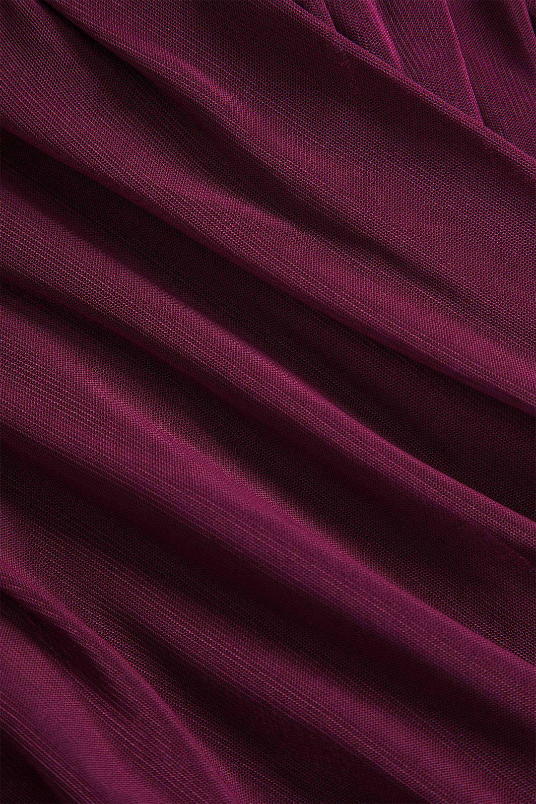 Damen-Oberteil aus gerafftem Mesh mit langen Ärmeln, V-Ausschnitt mit Überkreuzung und figurbetonter Silhouette