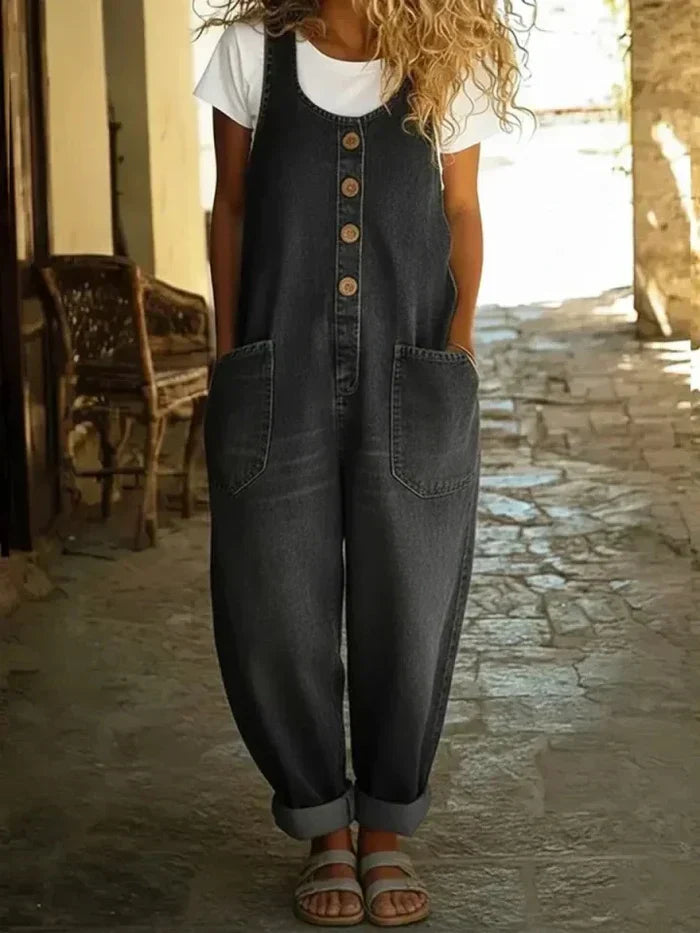 Salopette en jean pour femme à boutons sur le devant