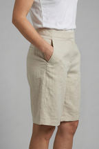 Women's Casual Bermuda Shorts with Side Pockets and Relaxed Fit