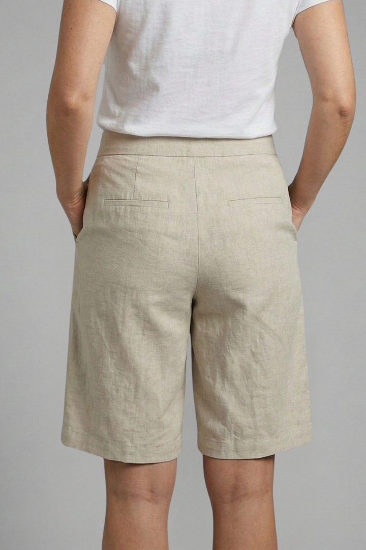 Women's Casual Bermuda Shorts with Side Pockets and Relaxed Fit