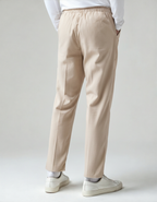 Herren Leichte Kordelzug-Hose mit schmal zulaufendem Bein, elastischem Bund und entspanntem Alltags-Schnitt