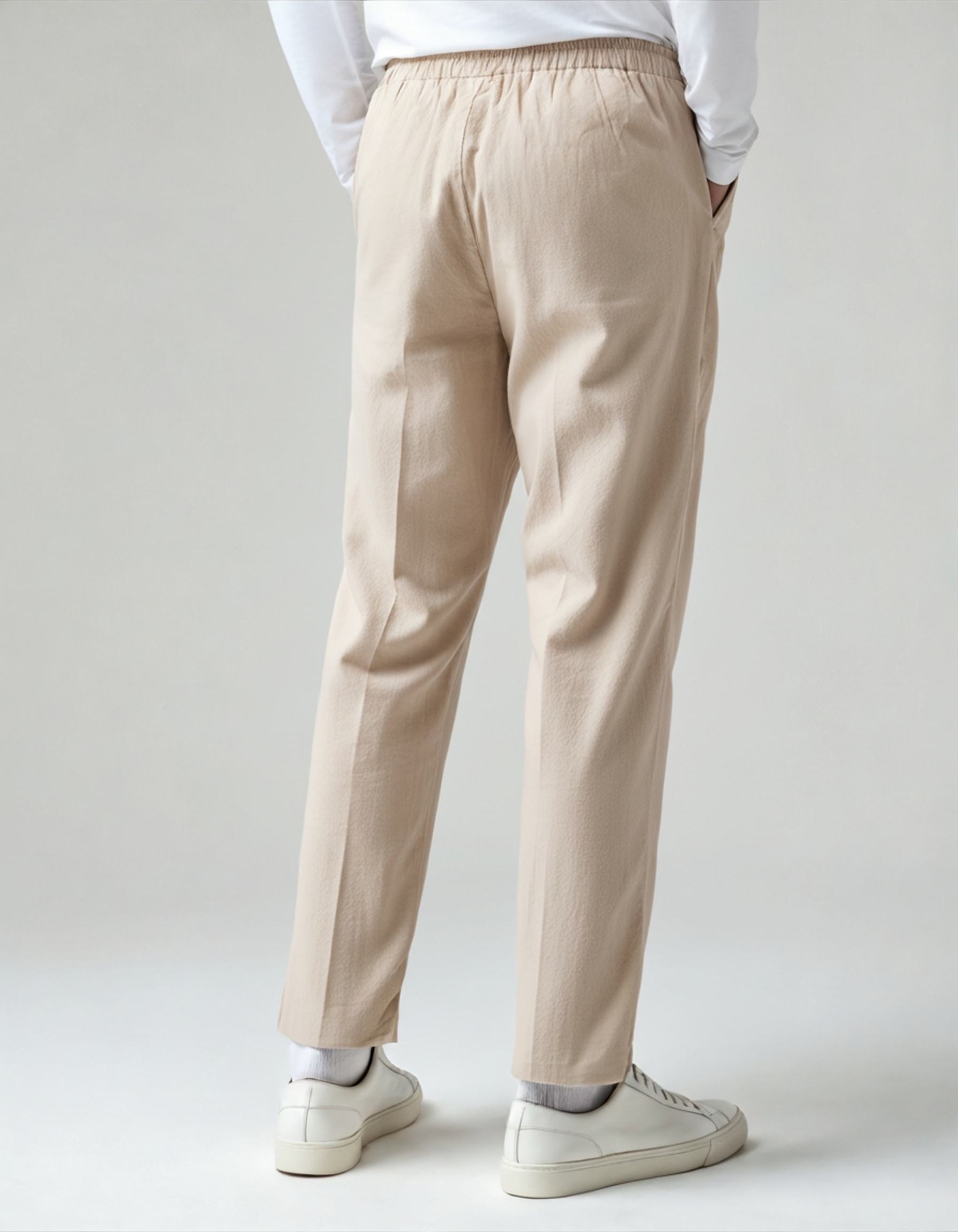 Herren Leichte Kordelzug-Hose mit schmal zulaufendem Bein, elastischem Bund und entspanntem Alltags-Schnitt
