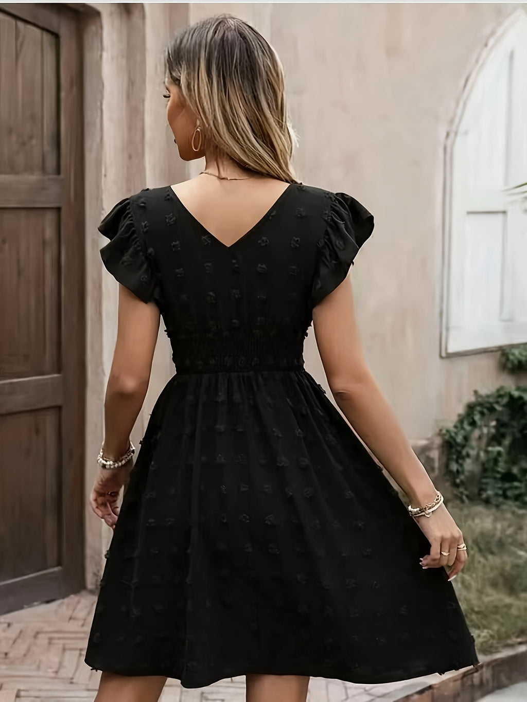 Women's Textured Midi Dress with Shirred Waist and Flutter Sleeves