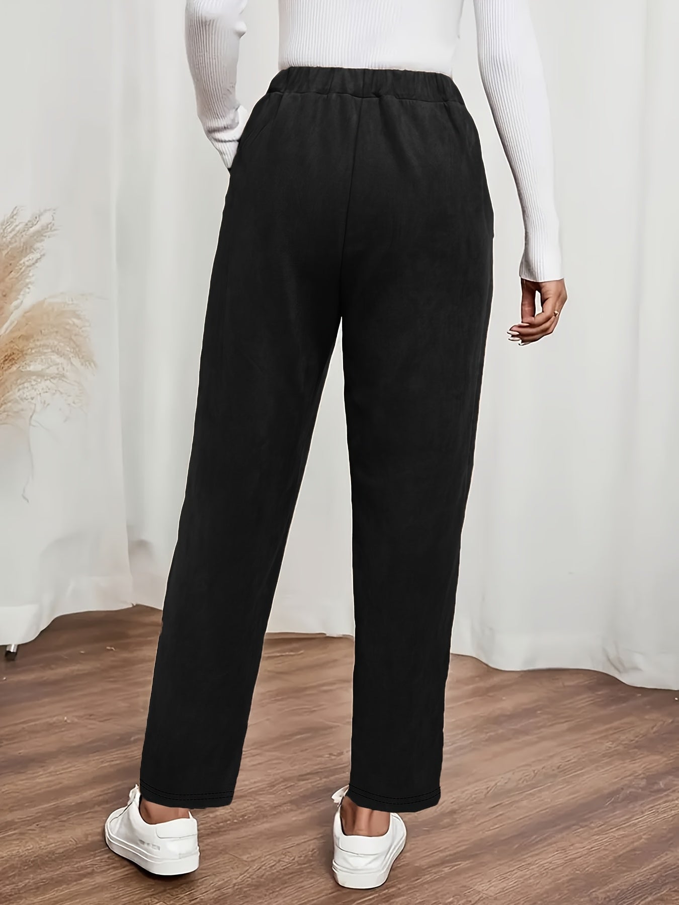 Women’s High-Waisted Straight-Leg Trousers
