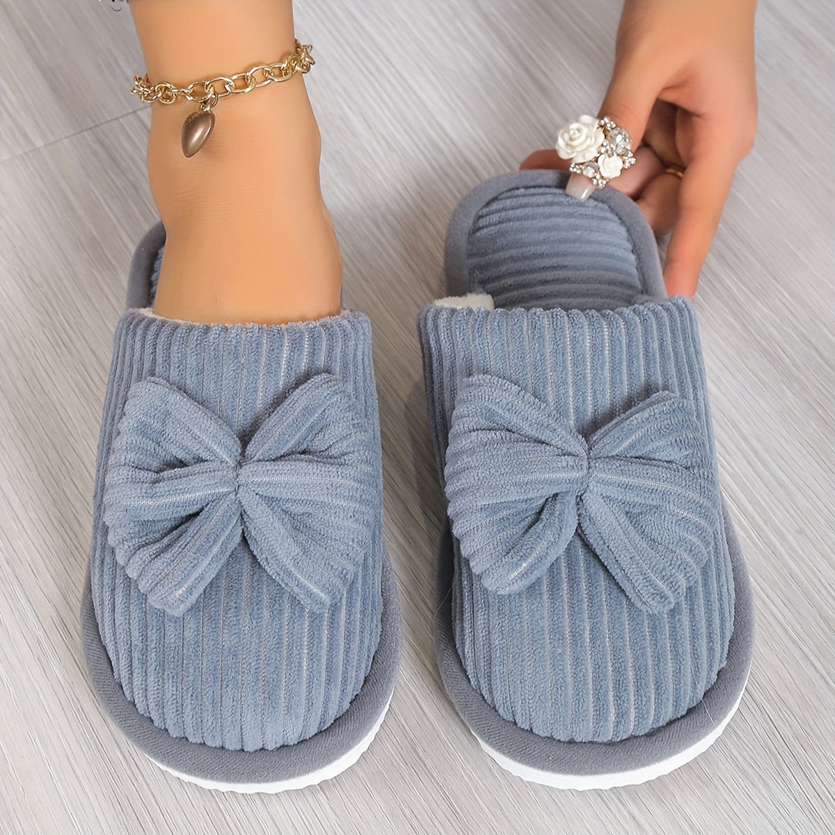 Women’s Bow Detail Ribbed House Slippers