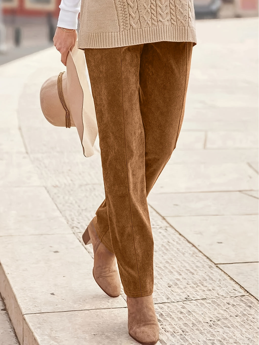 Women’s High-Waisted Straight-Leg Trousers