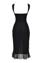 Damen Midikleid mit Raffung, Rüschensaum und ärmelloser, figurbetonter Passform