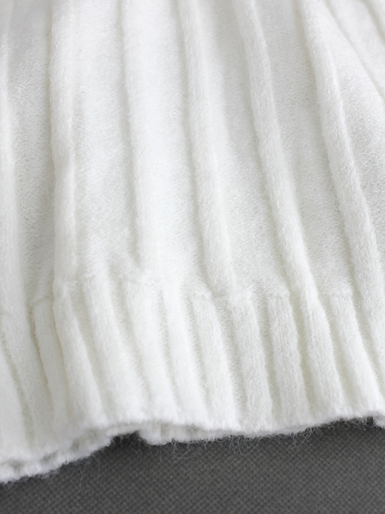 Women’s Lace Sleeve Ribbed Knit Top