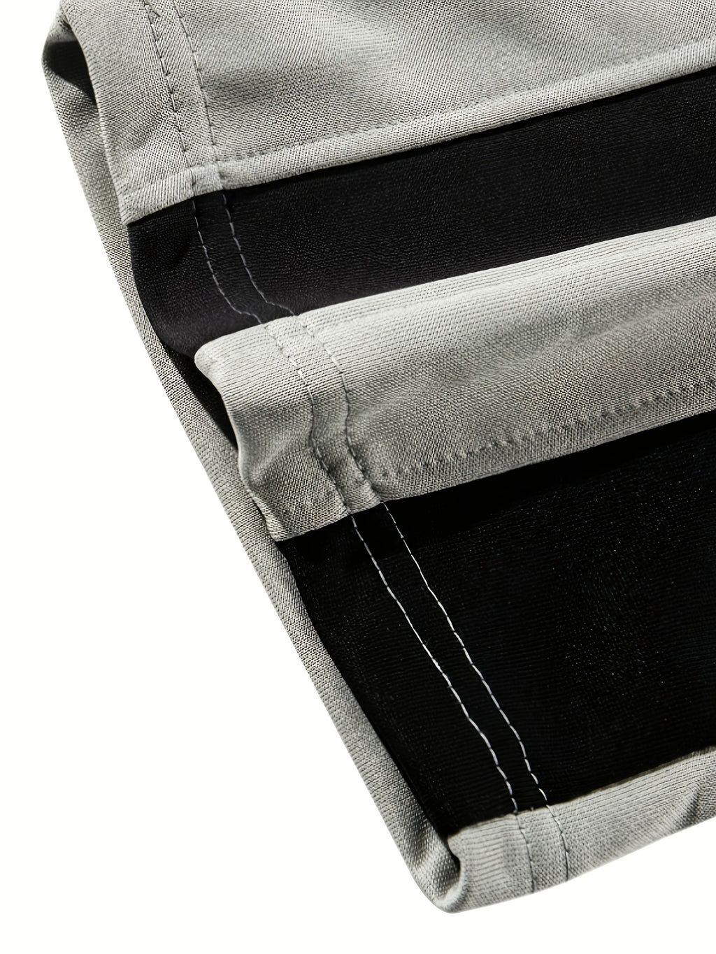 Herren-Sweathose mit Kontrastpaspeln und weitem Bein