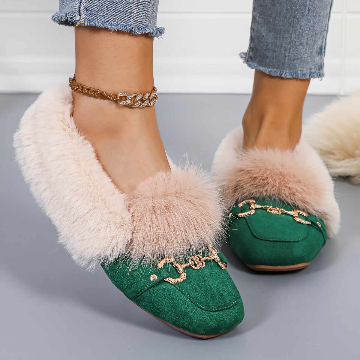 Mules chaussons pour femme bordés de fausse fourrure