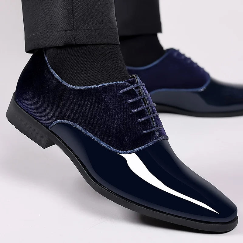 Herrenformelle Oxford-Schuhe mit poliertem Finish für besondere Anlässe