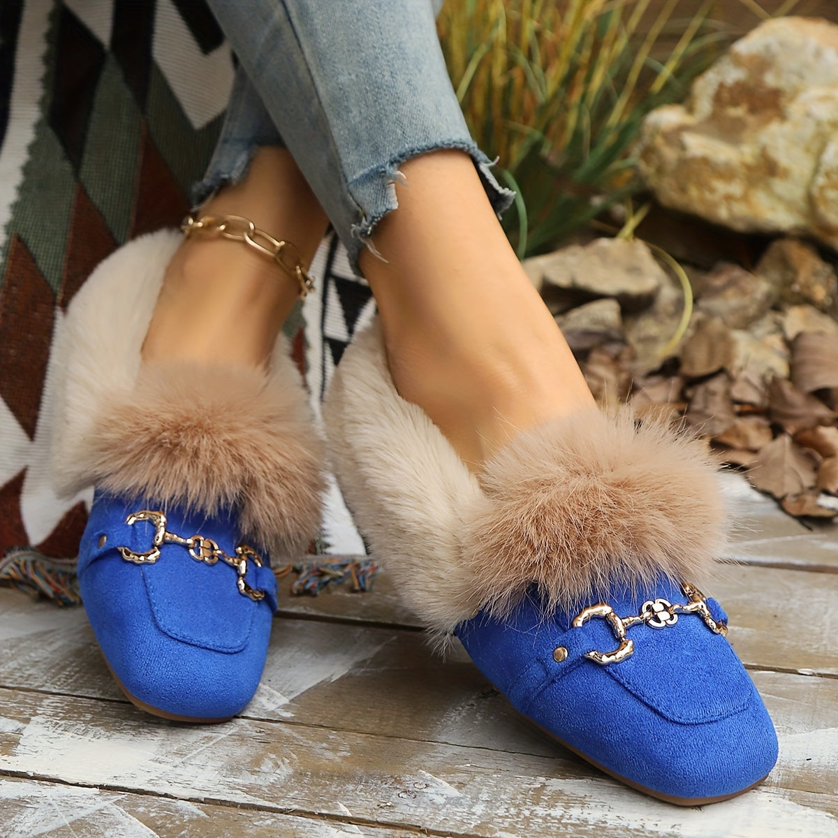 Mules chaussons pour femme bordés de fausse fourrure