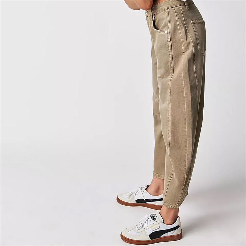 Utilityjeans til kvinder med barrel-leg-pasform