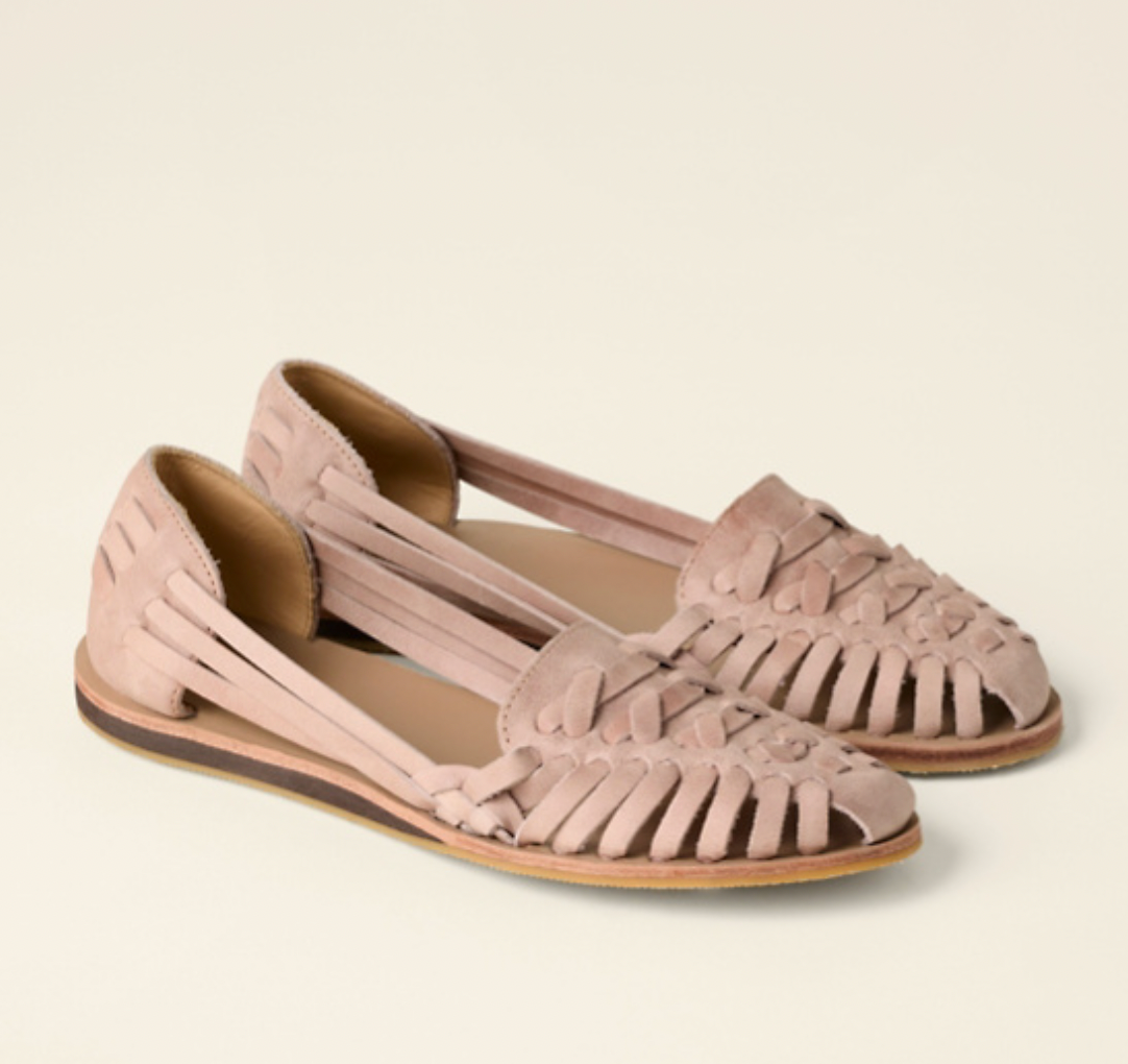 Women’s Woven Closed-Toe Flat Sandals