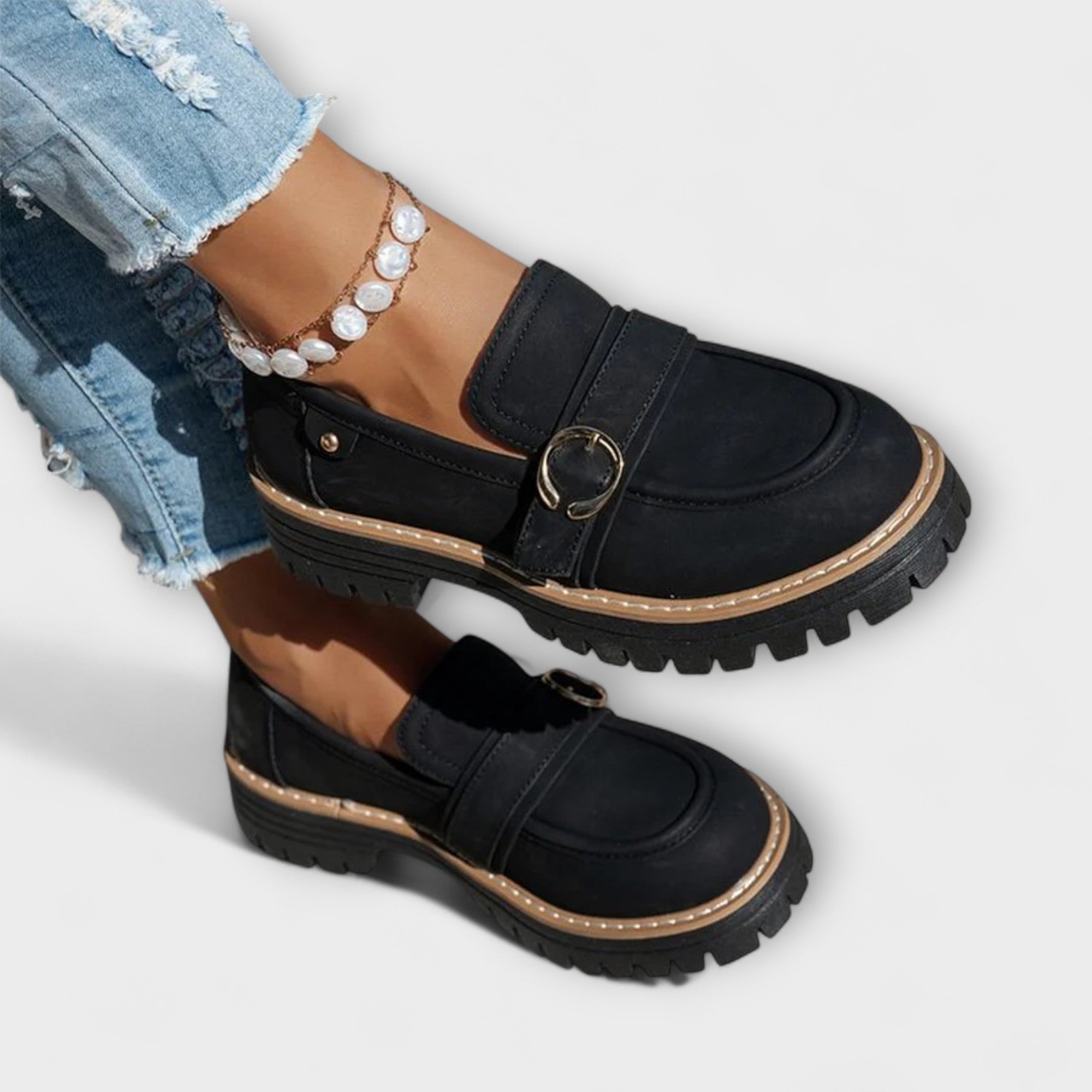 Dames loafers med kraftig sål og spænde