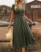 Maxikleid für Damen mit V-Ausschnitt und kurzen Ärmeln für eleganten Alltagslook