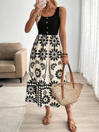 Women’s Retro Floral Midi Dress with Sleeveless Flowing Design
