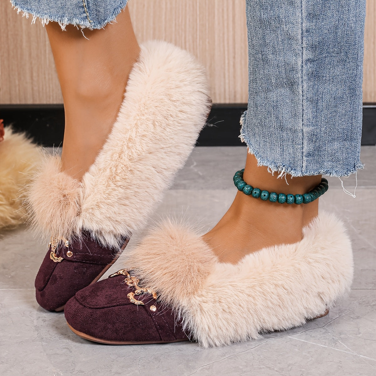 Mules chaussons pour femme bordés de fausse fourrure