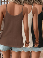 Women's Scalloped V-Neck Textured Knit Sleeveless Cami Top