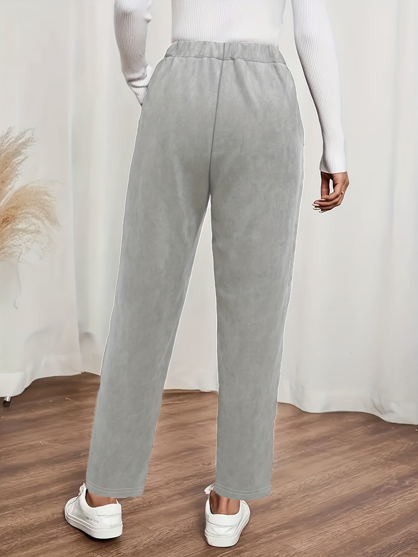 Women’s High-Waisted Straight-Leg Trousers
