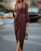 Damen Wickel-Midikleid mit drapiertem Taillenbereich und langen Ärmeln für elegante Anlässe