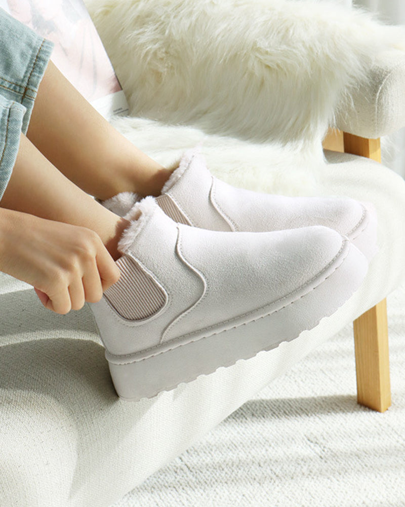Women’s Faux Fur Lined Platform Chelsea Boots