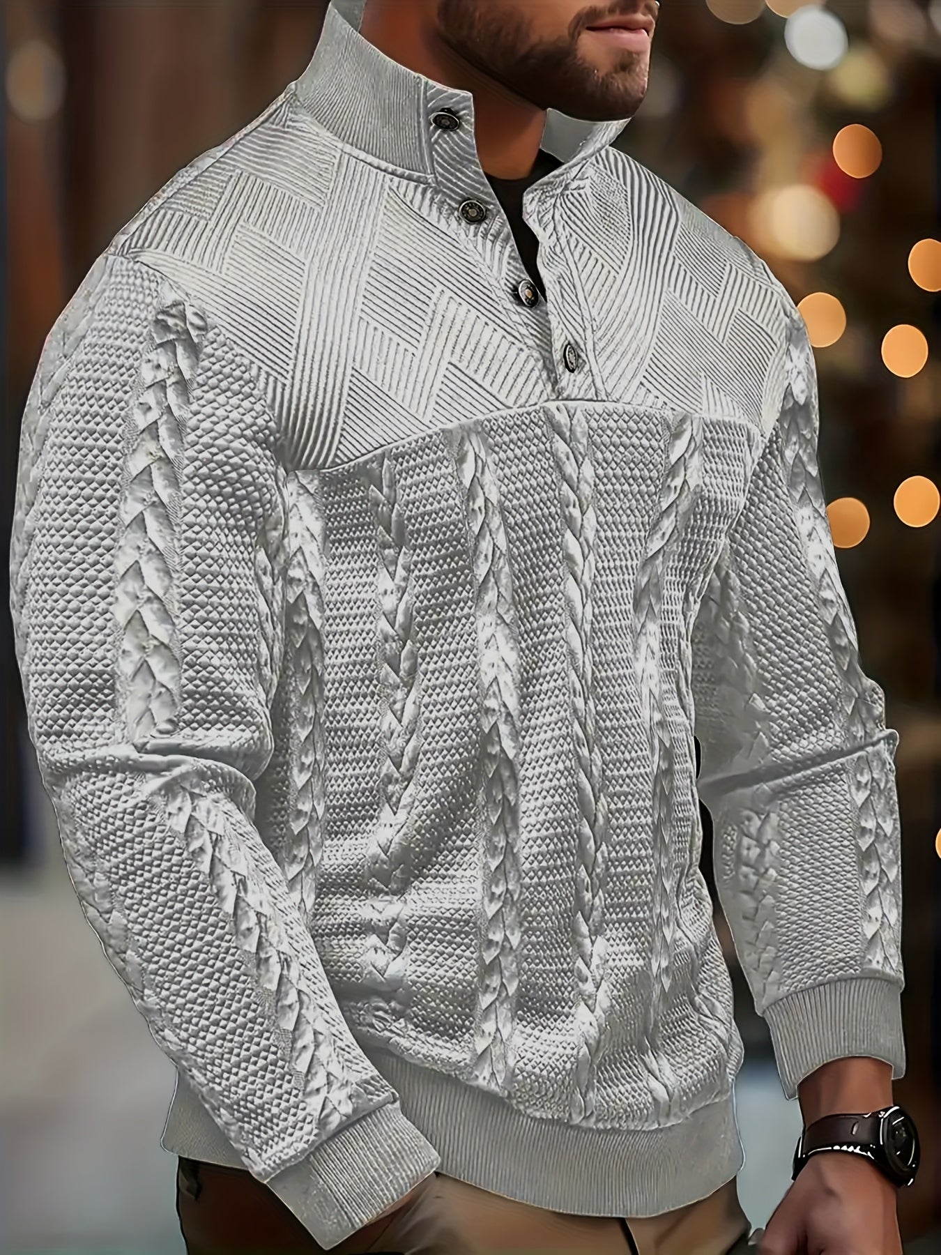 Herrenpullover mit strukturiertem Zopfmuster