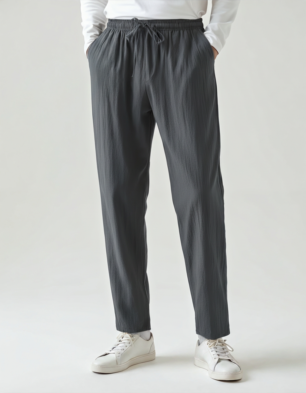 Herren Leichte Kordelzug-Hose mit schmal zulaufendem Bein, elastischem Bund und entspanntem Alltags-Schnitt