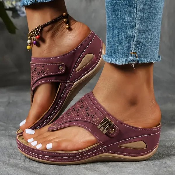 Sandales compensées confortables à enfiler pour femmes