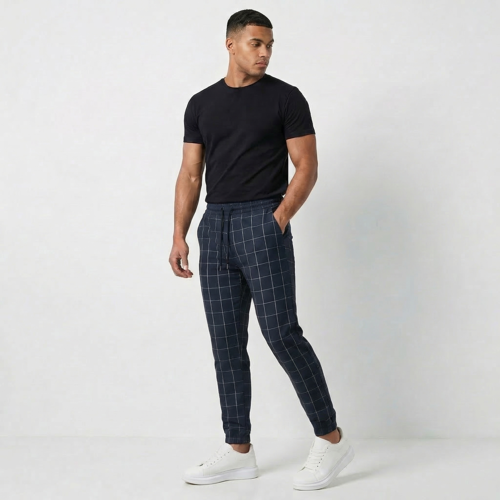 Men’s Lightweight Straight Leg Cargo Trousers