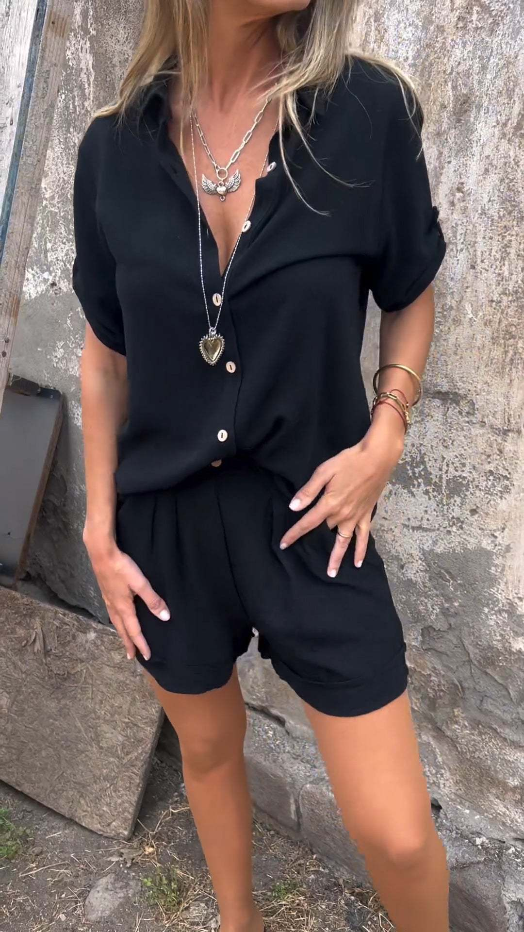 Damen lockeres Hemd mit Knopfleiste und maßgeschneiderten Shorts im Set
