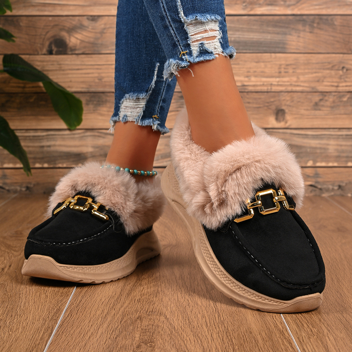 Mules chaussons pour femme bordés de fausse fourrure