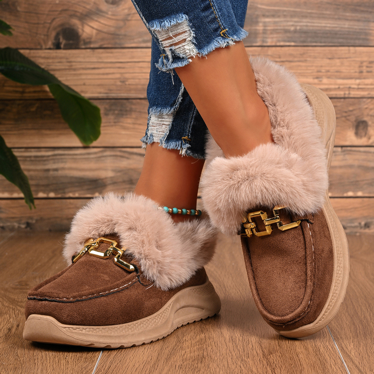 Mules chaussons pour femme bordés de fausse fourrure