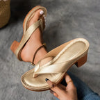 Damen Plateau-String-Sandalen