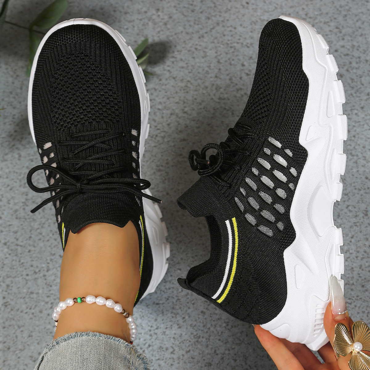 Damestrikkede platform-sneakers til gåture