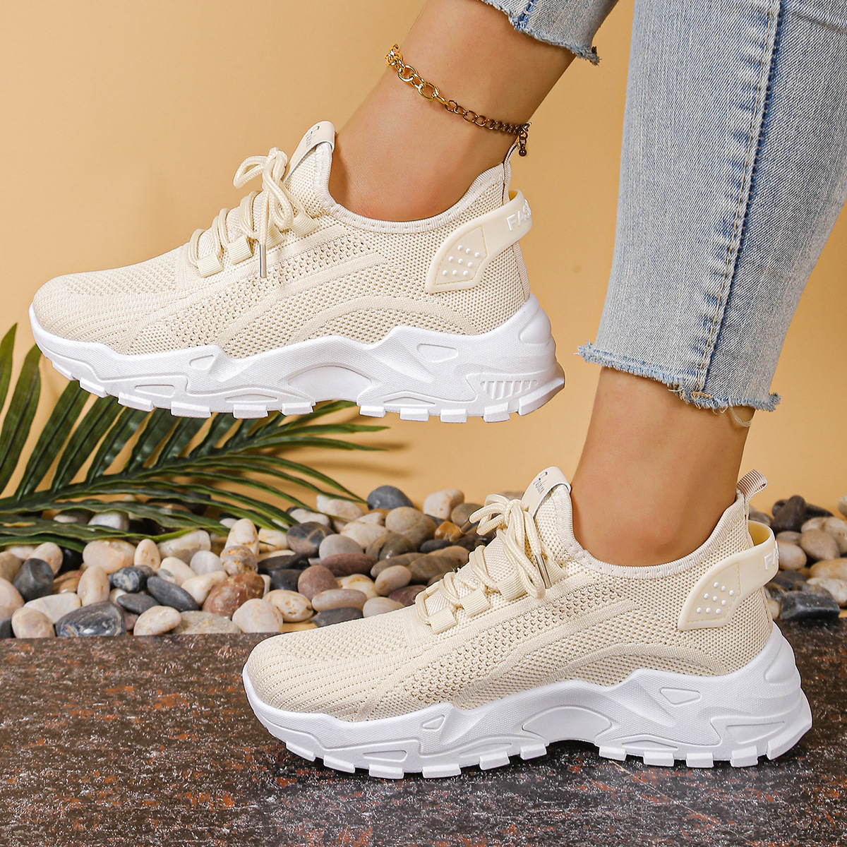 Damestrikkede platform-sneakers til gåture